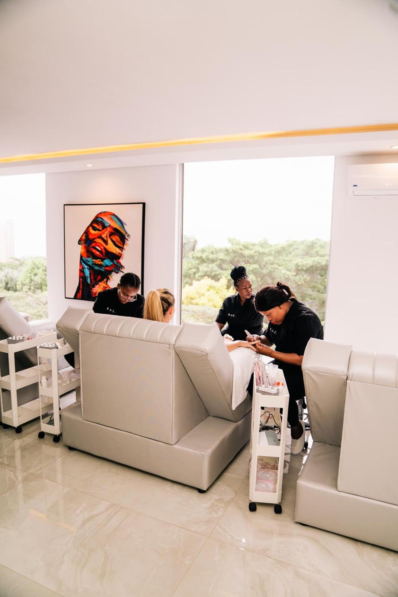 Zar Hotel Amanzimtoti Buitenkant foto