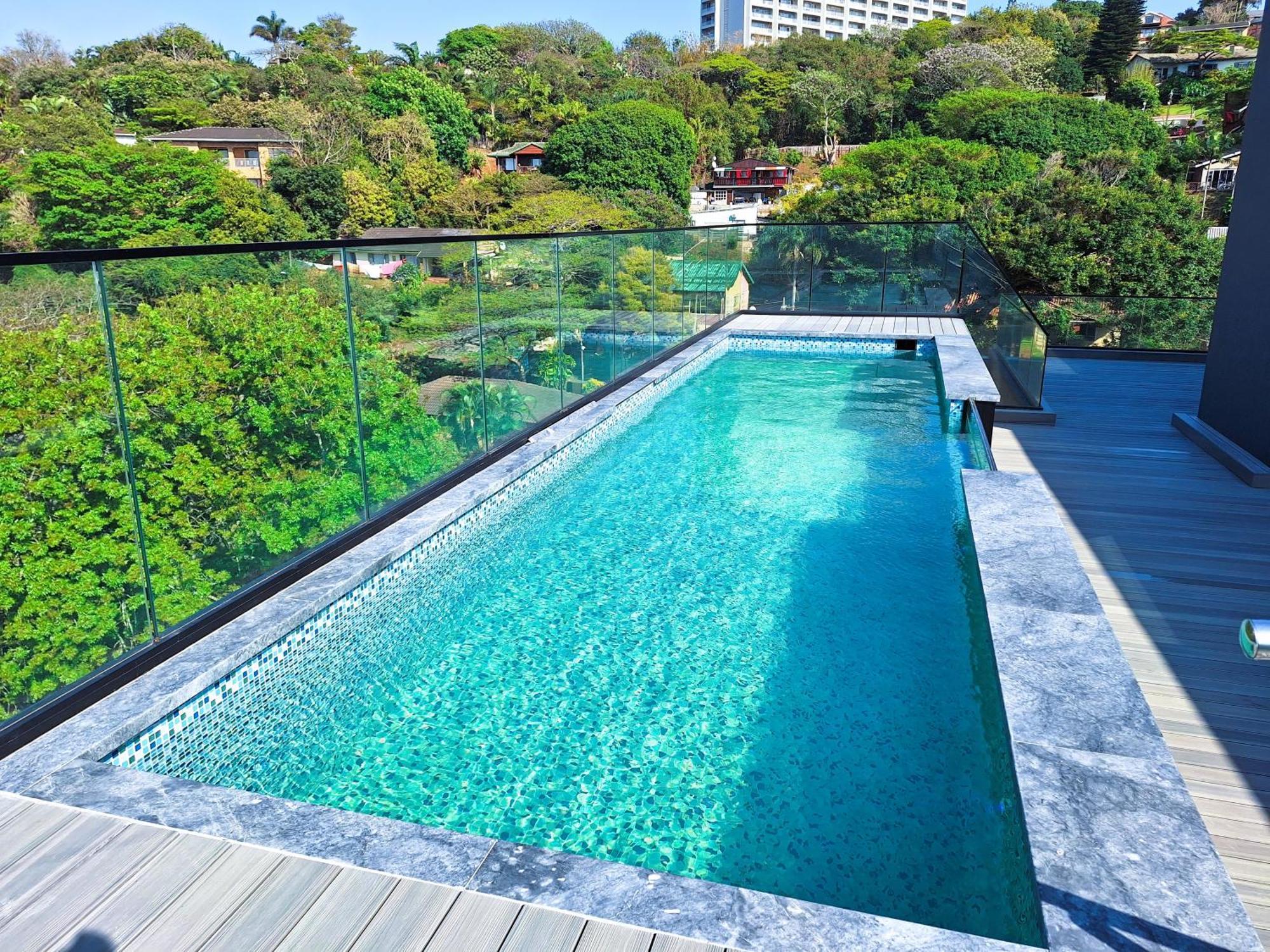 Zar Hotel Amanzimtoti Buitenkant foto